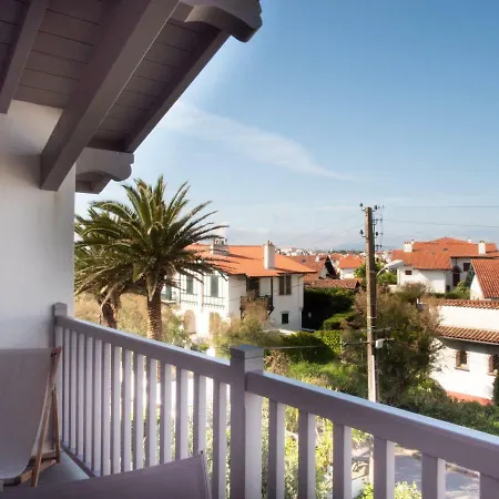 La Maison De La Cote * بياريتز
