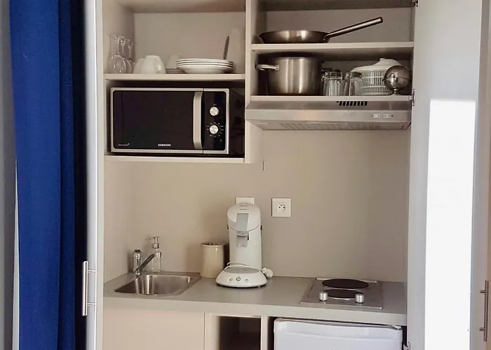 La Maison De La Cote Bed and Breakfast Μπιαρίτζ