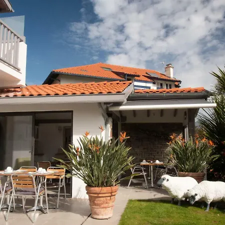 La Maison De La Cote